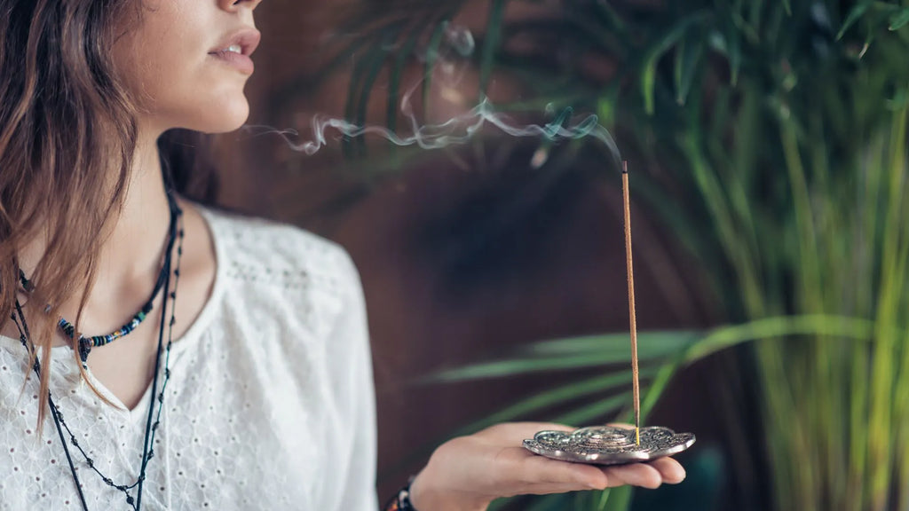 Positive Energy Cleansing: Vastu & Feng Shui Inspired Incense and Light Methods