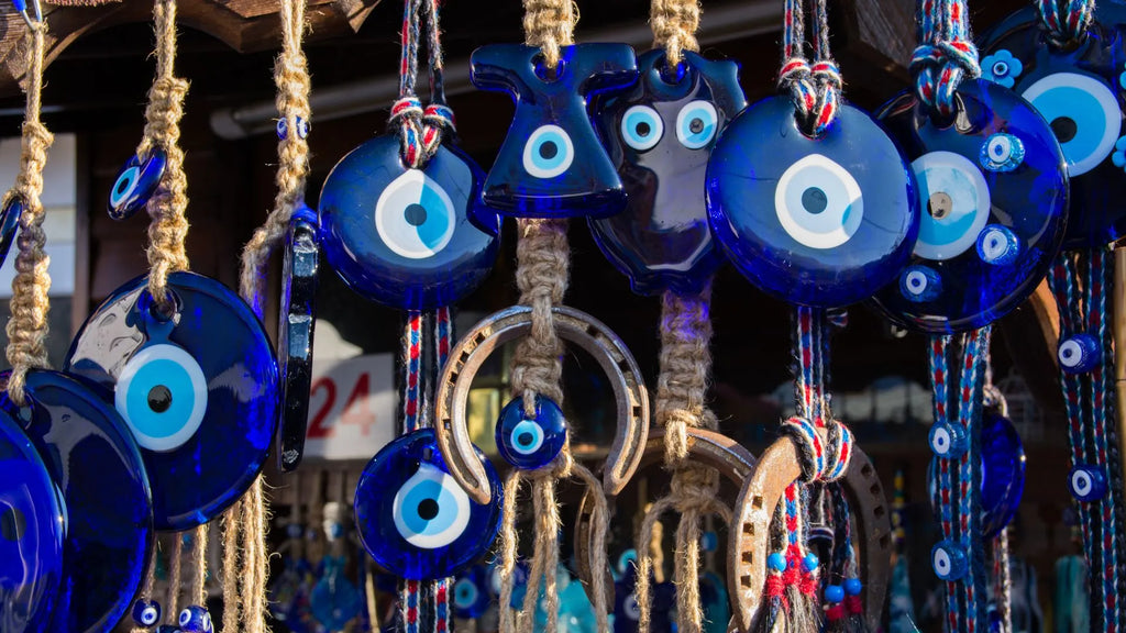 The Power and Efficacy of Evil Eye Bracelets: Debunking Myths and Revealing Benefits