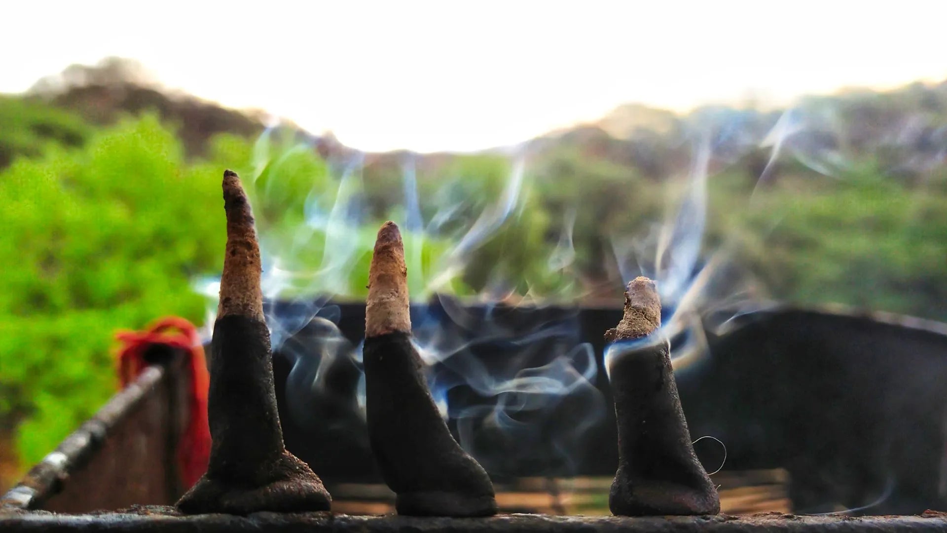 Significance of Dhoop: Exploring its Sacred Role in Indian Culture