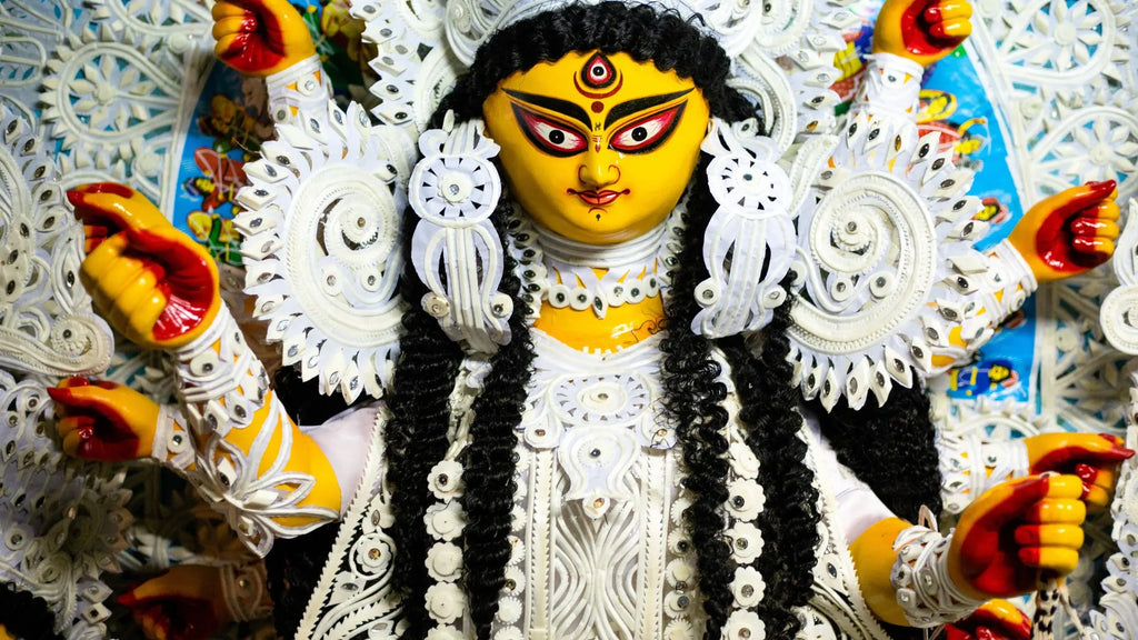 Devi Things Discover the Divine: 1008 Names of Devi to Awaken Your Spiritual Soul ...