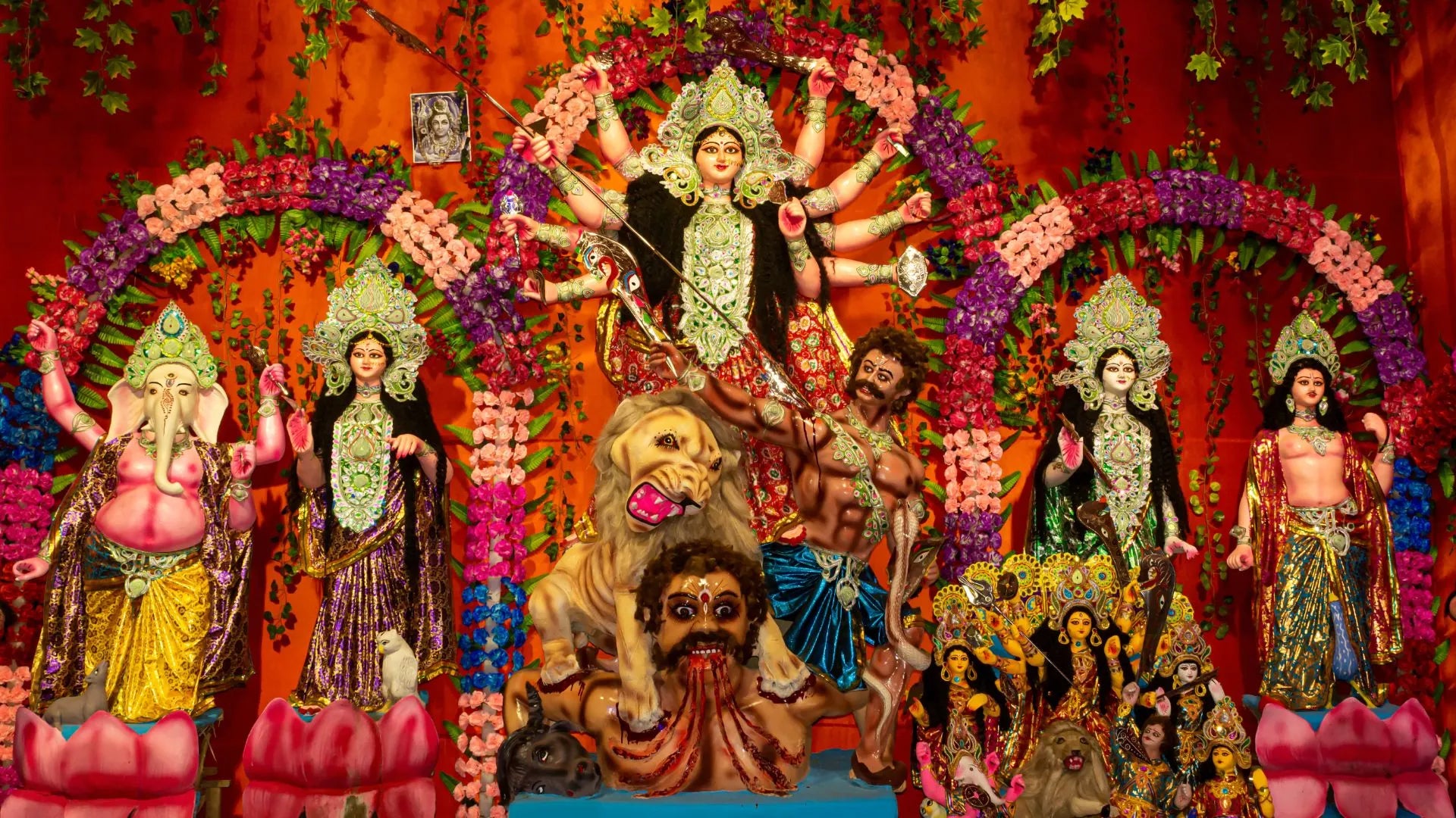 Why are there 4 Navratris in a year? Discover the enchanting tale of t – PHOOL
