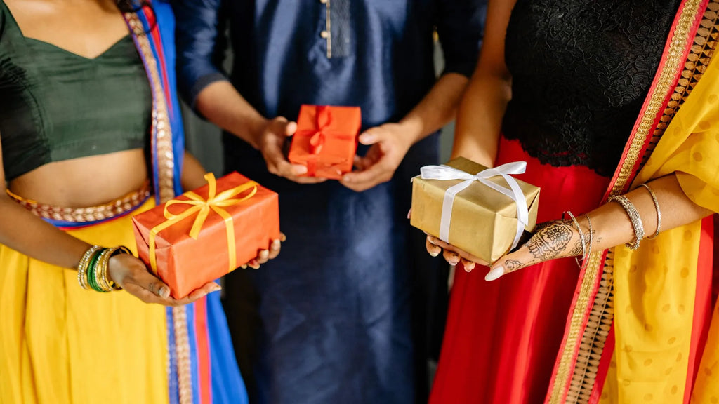 Top Diwali Gift Ideas to Brighten the Smiles of Your Loved Ones