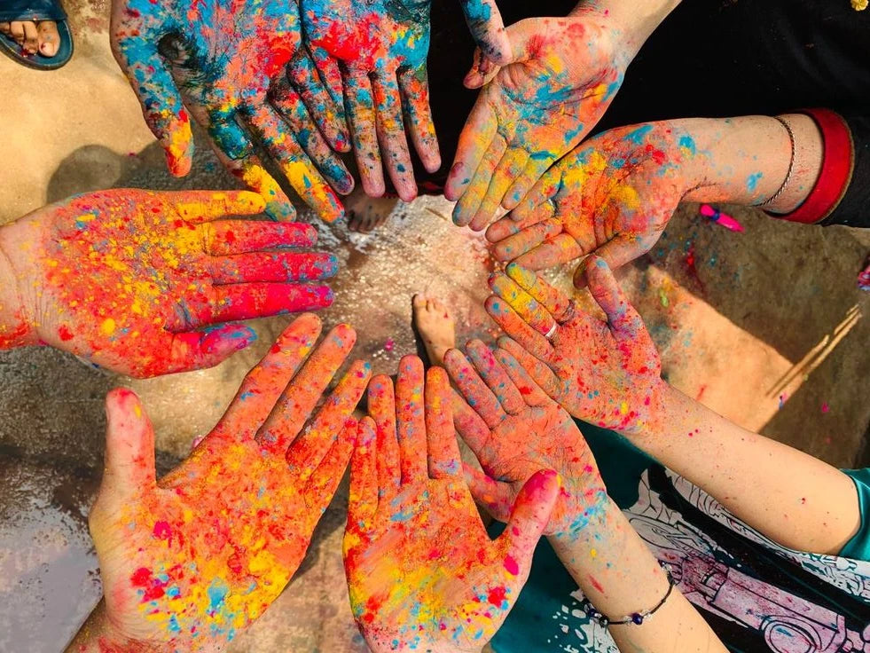 What to Do Before Holi: Essential Home Rituals 
