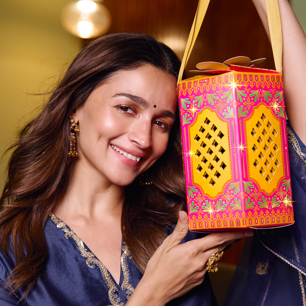 Phool Diwali Lantern Gift Box