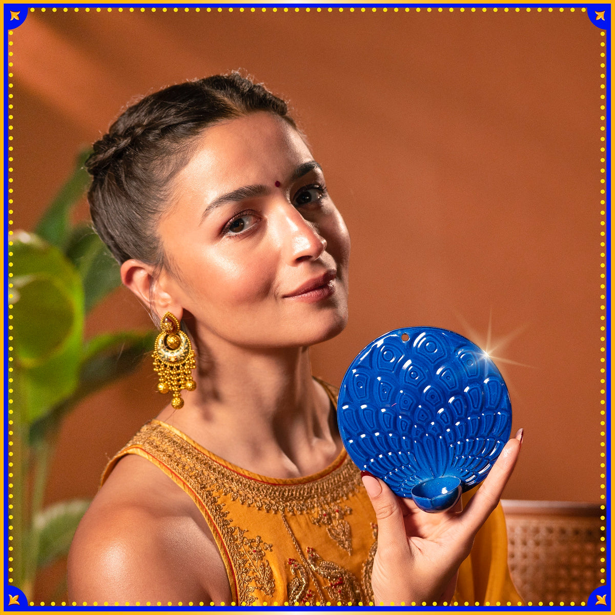 Phool Morpankh Wall Hanging Diya Holder