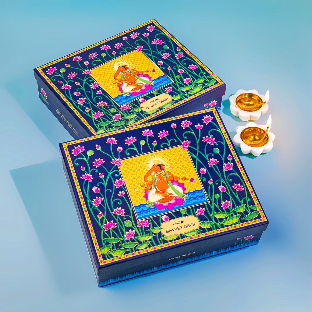 Phool Shwet Deep Box